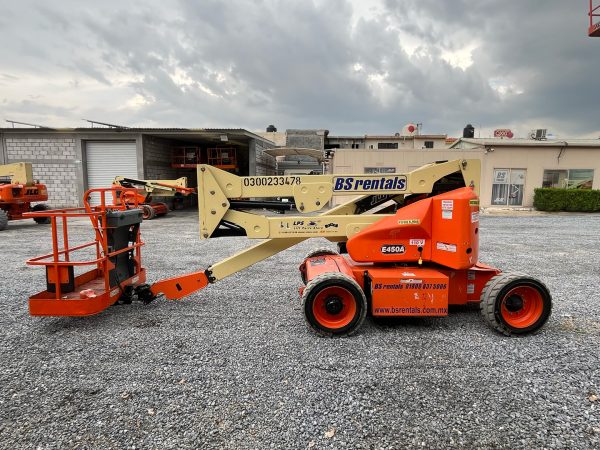 PLATAFORMA JLG E450A - 2017 - Image 5