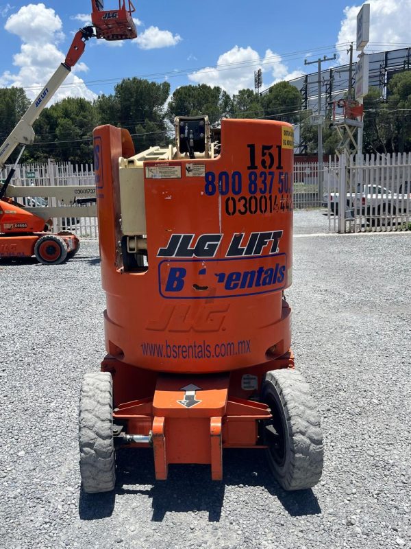 PLATAFORMA JLG E300AJP - 2011 - Image 4
